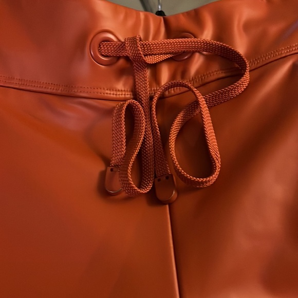 Size extra small Noli ginger colored extremely soft pleather joggers - Picture 5 of 8